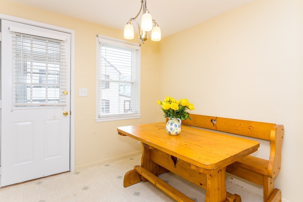 51 Bay State Road Quincy, MA 02171 - Photo 4 of 11 Gallery Image 4