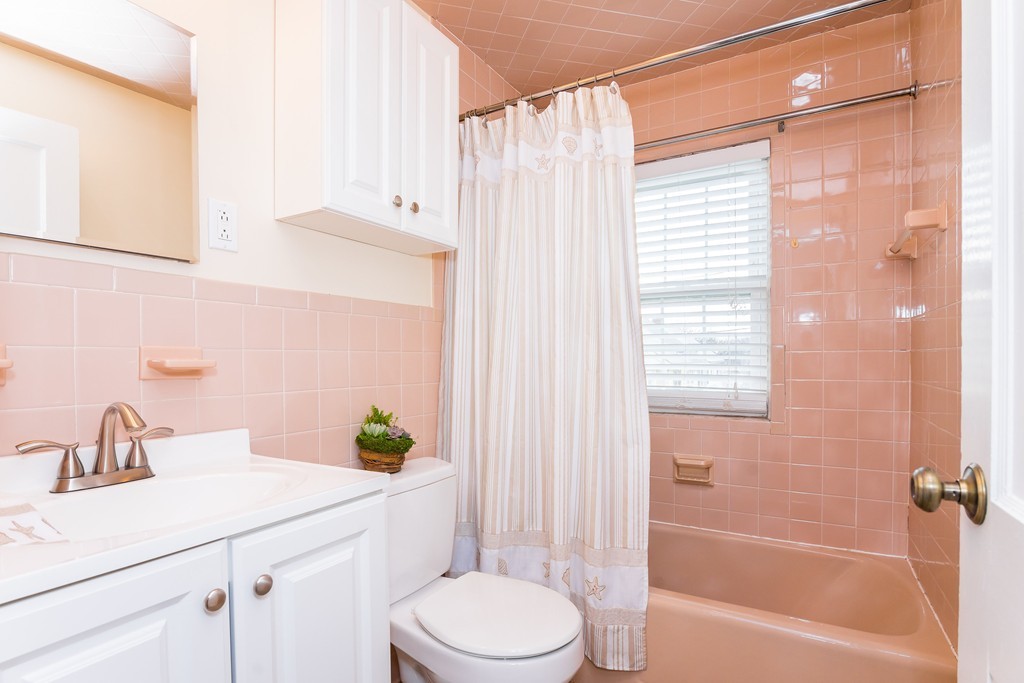 51 Bay State Road Quincy, MA 02171 - Photo 7 of 11 Gallery Image 7