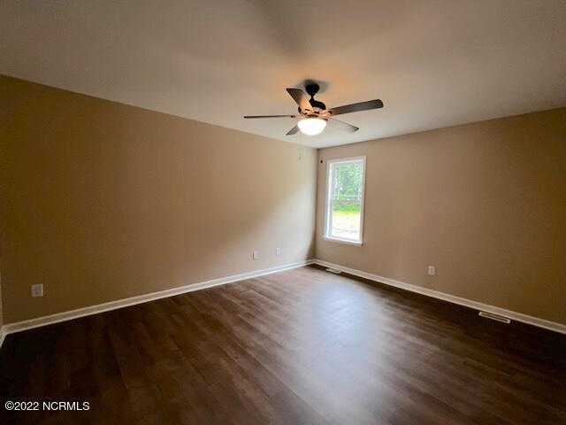 690 Bear Road Benson, NC 27504 - Photo 17 of 32 16