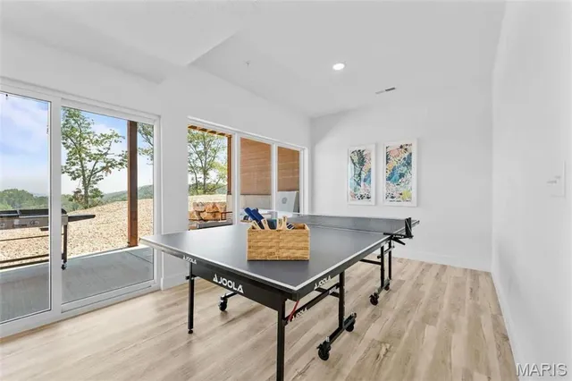 $1,100,000 | 18 Settlers Cove, Kimberling City, MO 65686