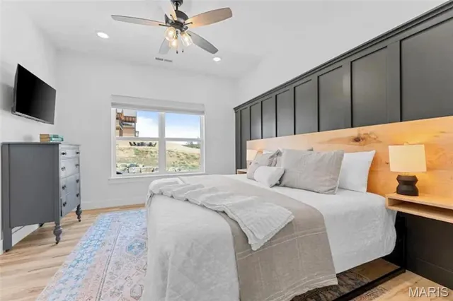 $1,100,000 | 18 Settlers Cove, Kimberling City, MO 65686