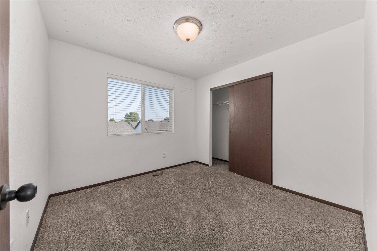 10520 West Lingonberry Road Cheney, WA 99004 - Photo 25 of 33