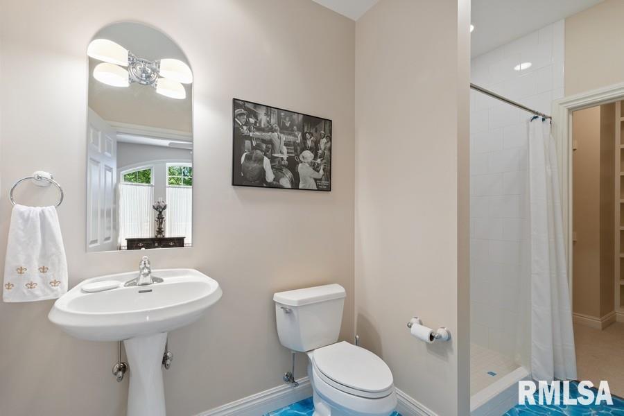 9002 Wolf Road Colona, IL 61241 - Photo 34 of 50