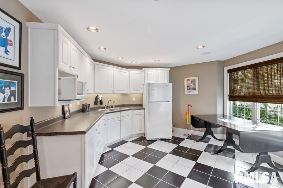 9002 Wolf Road Colona, IL 61241 - Photo 41 of 50