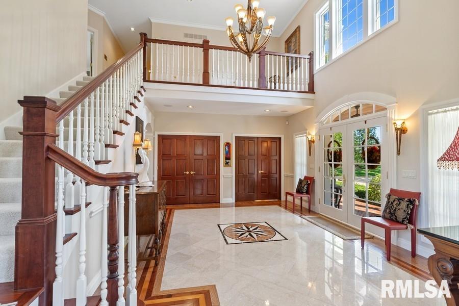 9002 Wolf Road Colona, IL 61241 - Photo 8 of 50