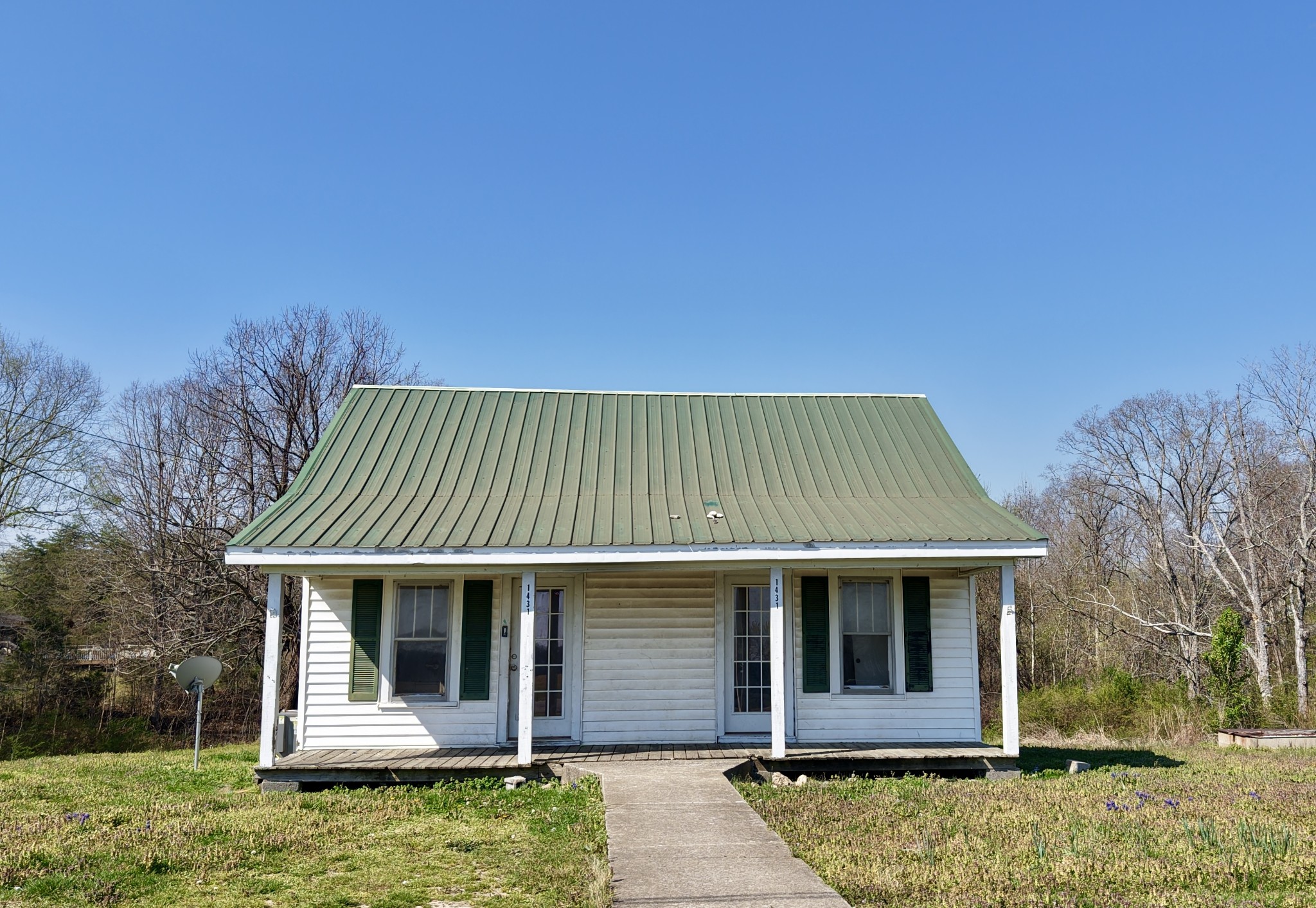 1431 Old Charlotte Road White Bluff, TN 37187 - Photo 7 of 8 front view of a house