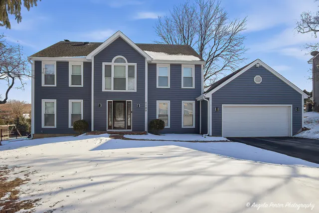 $579,000 | 1105 Springhill Drive, Algonquin, IL 60102