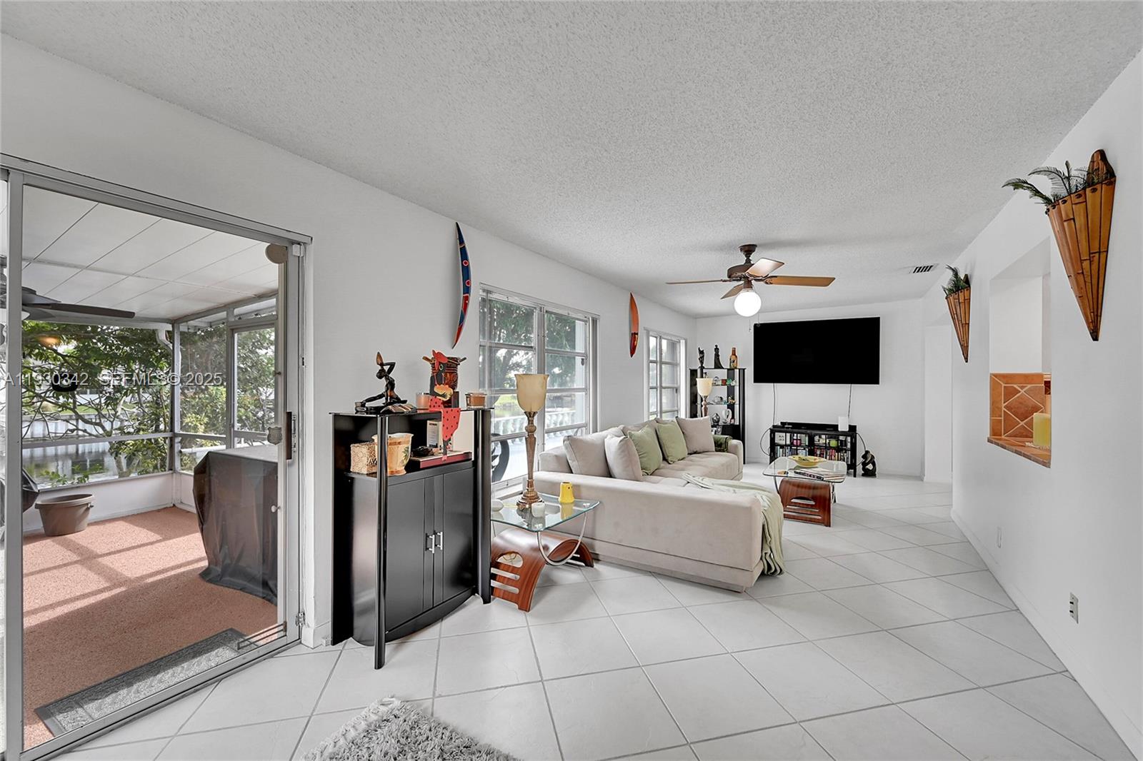 1705 Northwest 69th Terrace Margate, FL 33063 - Photo 11 of 31