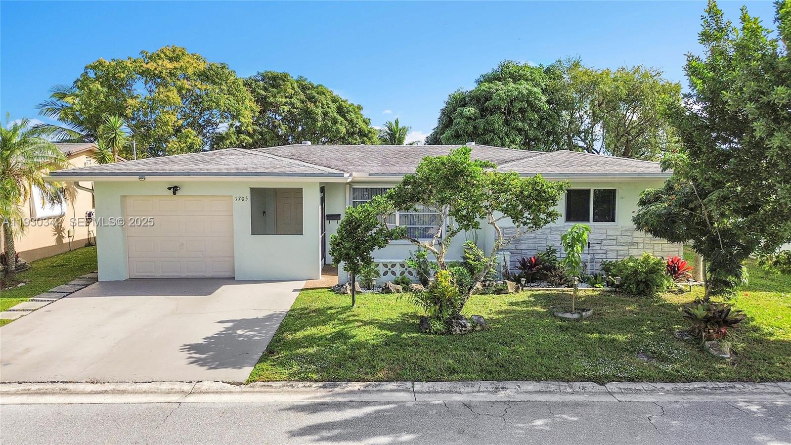 1705 Northwest 69th Terrace Margate, FL 33063 - Photo 27 of 31