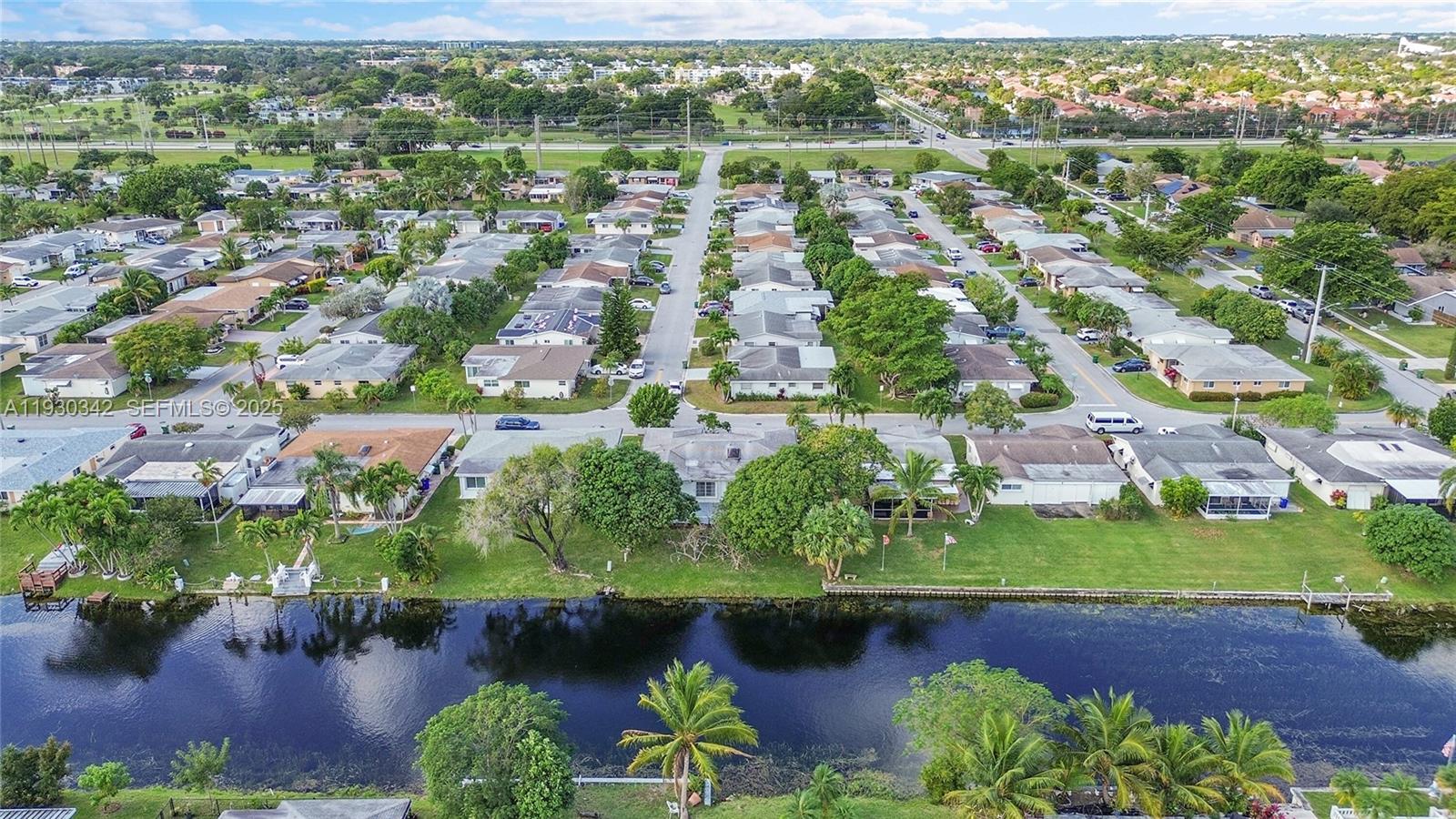 1705 Northwest 69th Terrace Margate, FL 33063 - Photo 29 of 31