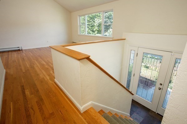 26 Pilgrim Road Needham, MA 02492 - Photo 2 of 26