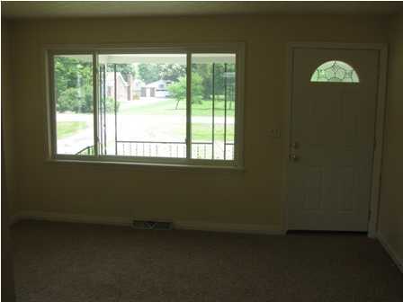 4410 Dover Road Louisville, KY 40216 - Photo 10 of 12 Additional Photo