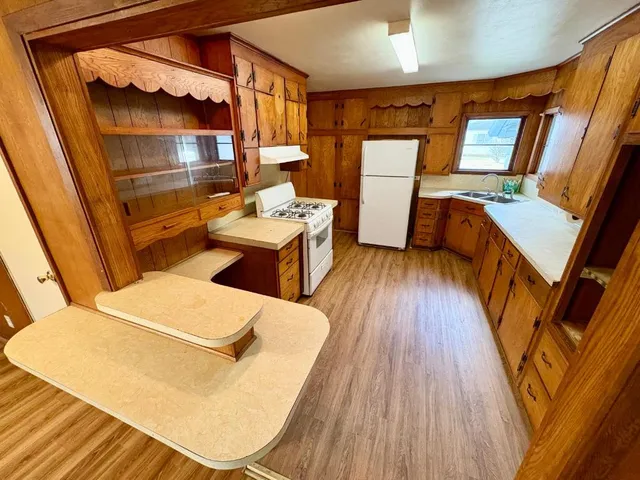 $1,295 | 1836 Rivercrest Street, Beaumont, TX 77703