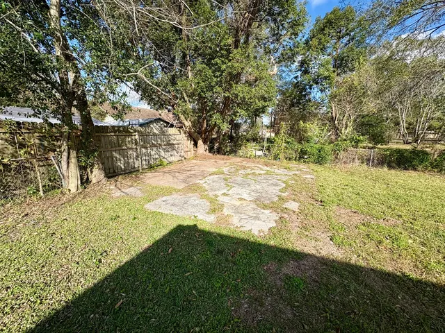 $1,395 | 1836 Rivercrest Street, Beaumont, TX 77703