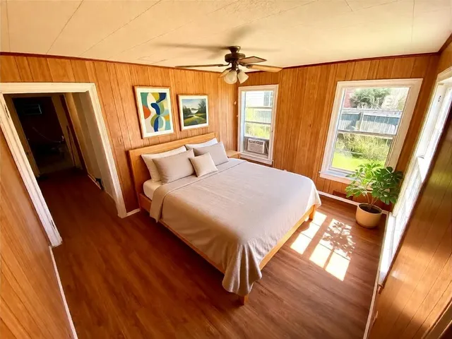 $1,395 | 1836 Rivercrest Street, Beaumont, TX 77703