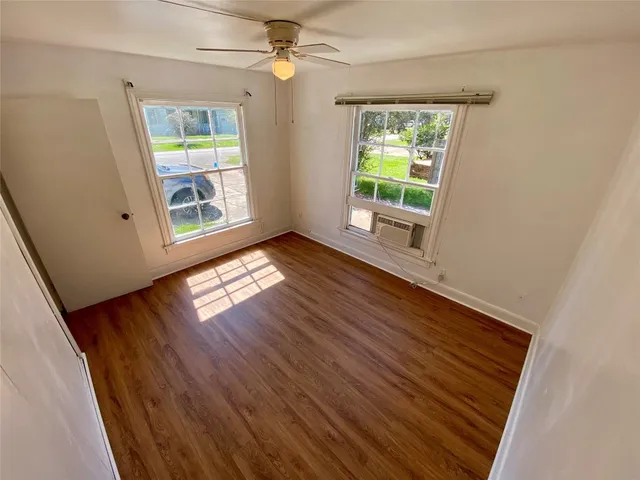 $1,495 | 1836 Rivercrest Street, Beaumont, TX 77703