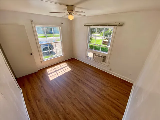 $1,395 | 1836 Rivercrest Street, Beaumont, TX 77703