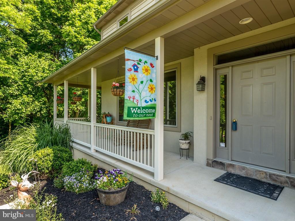 54 Loop Road Quarryville, PA 17566 - Photo 3 of 33 Gallery Image 3