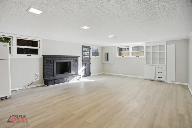 $415,000 | 5232 Cass Street, Oak Lawn, IL 60453