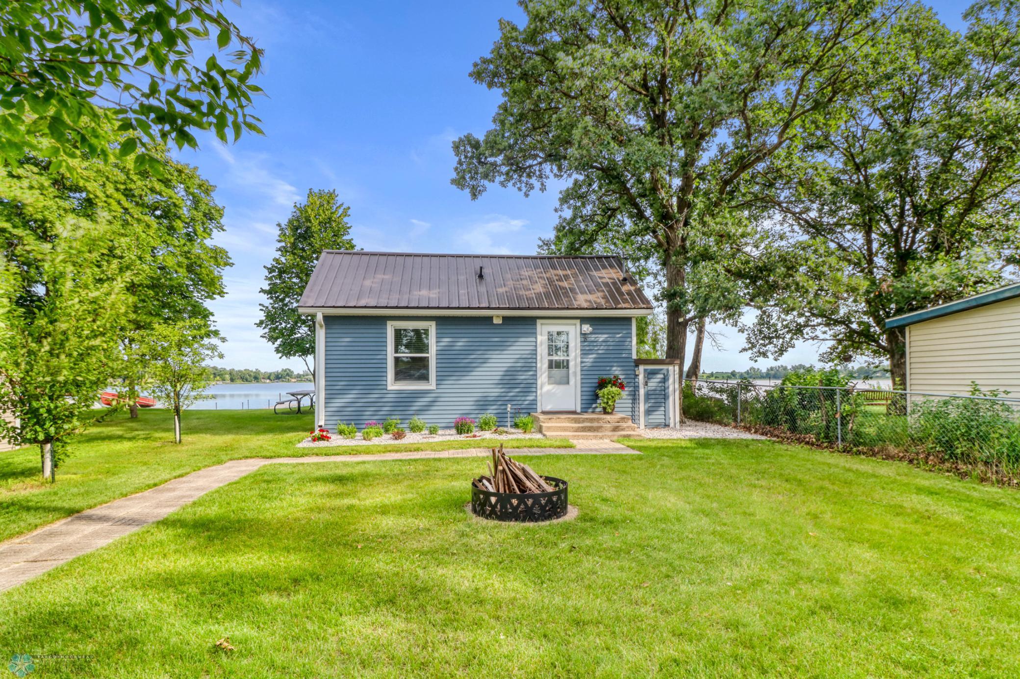 27096 Little Floyd Lake Road, Unit 8 Detroit Lakes, MN 56501 - Photo 4 of 34