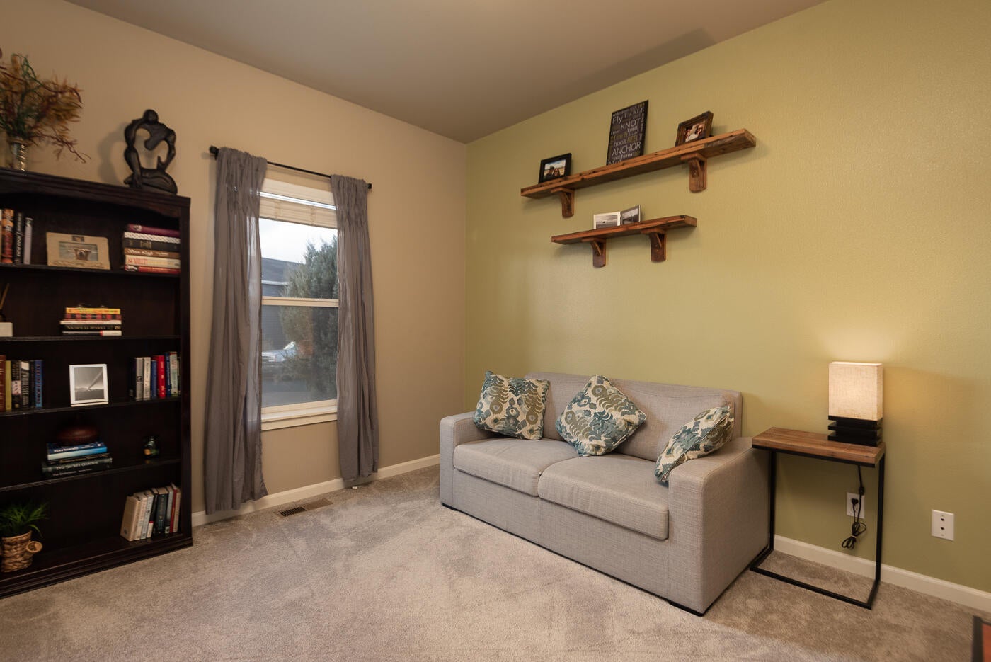63790 Stanley Way Bend, OR 97701 - Photo 9 of 27 Second Bed