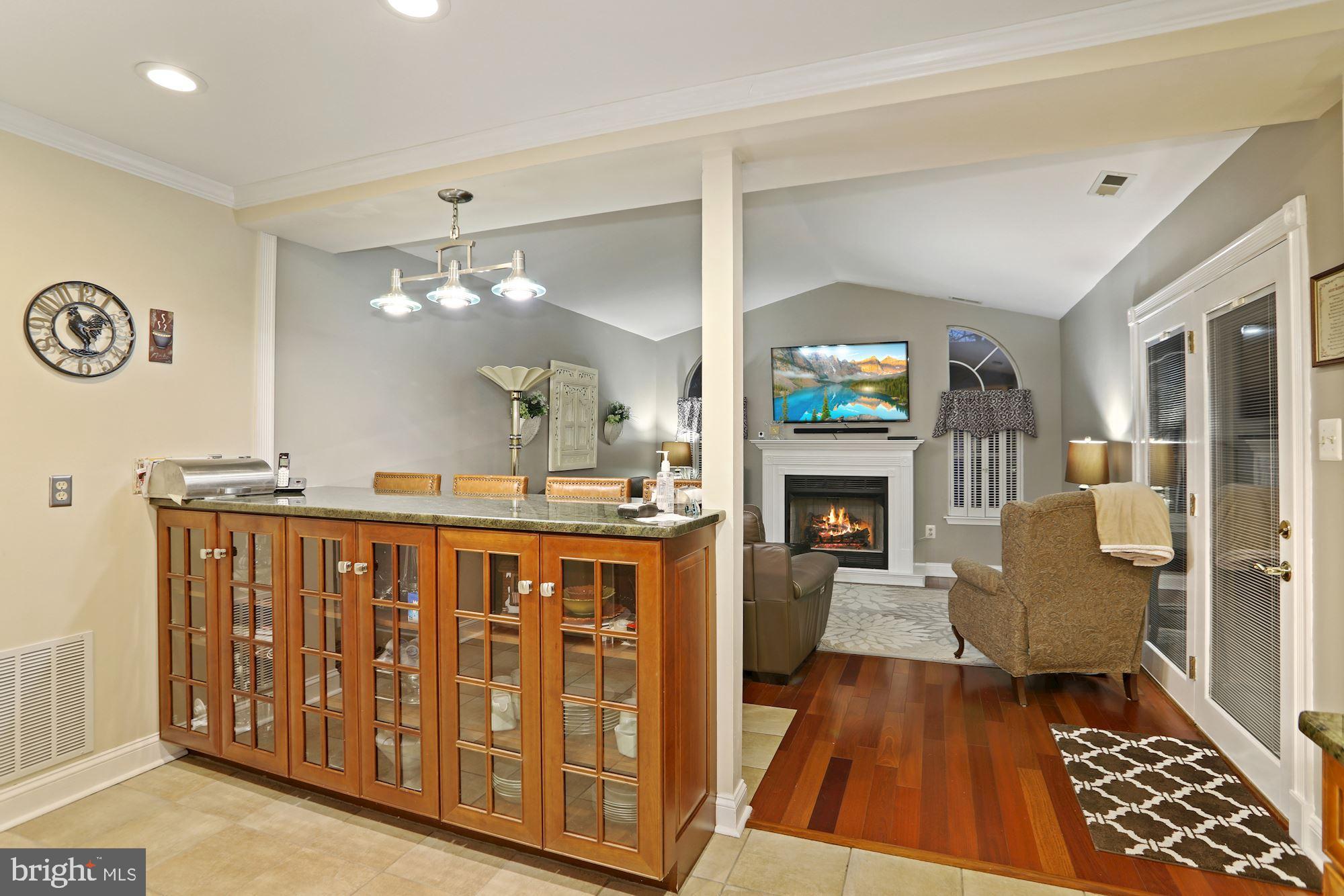 10 Vail Road Sicklerville, NJ 08081 - Photo 5 of 28 Custom Kitchen Bar