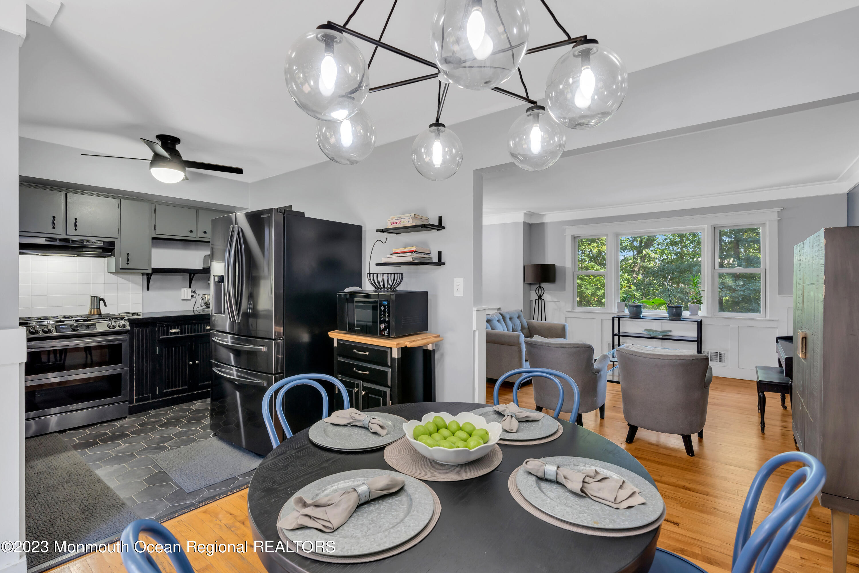 109 Thompson Grove Road Manalapan, NJ 07726 - Photo 11 of 30 015_dsc02330