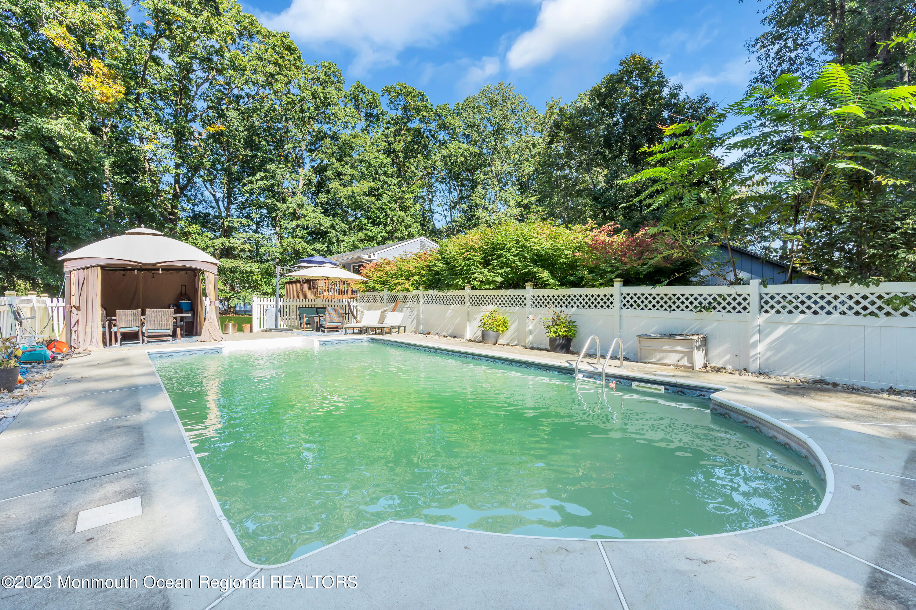 109 Thompson Grove Road Manalapan, NJ 07726 - Photo 25 of 30 037_dsc02397-1