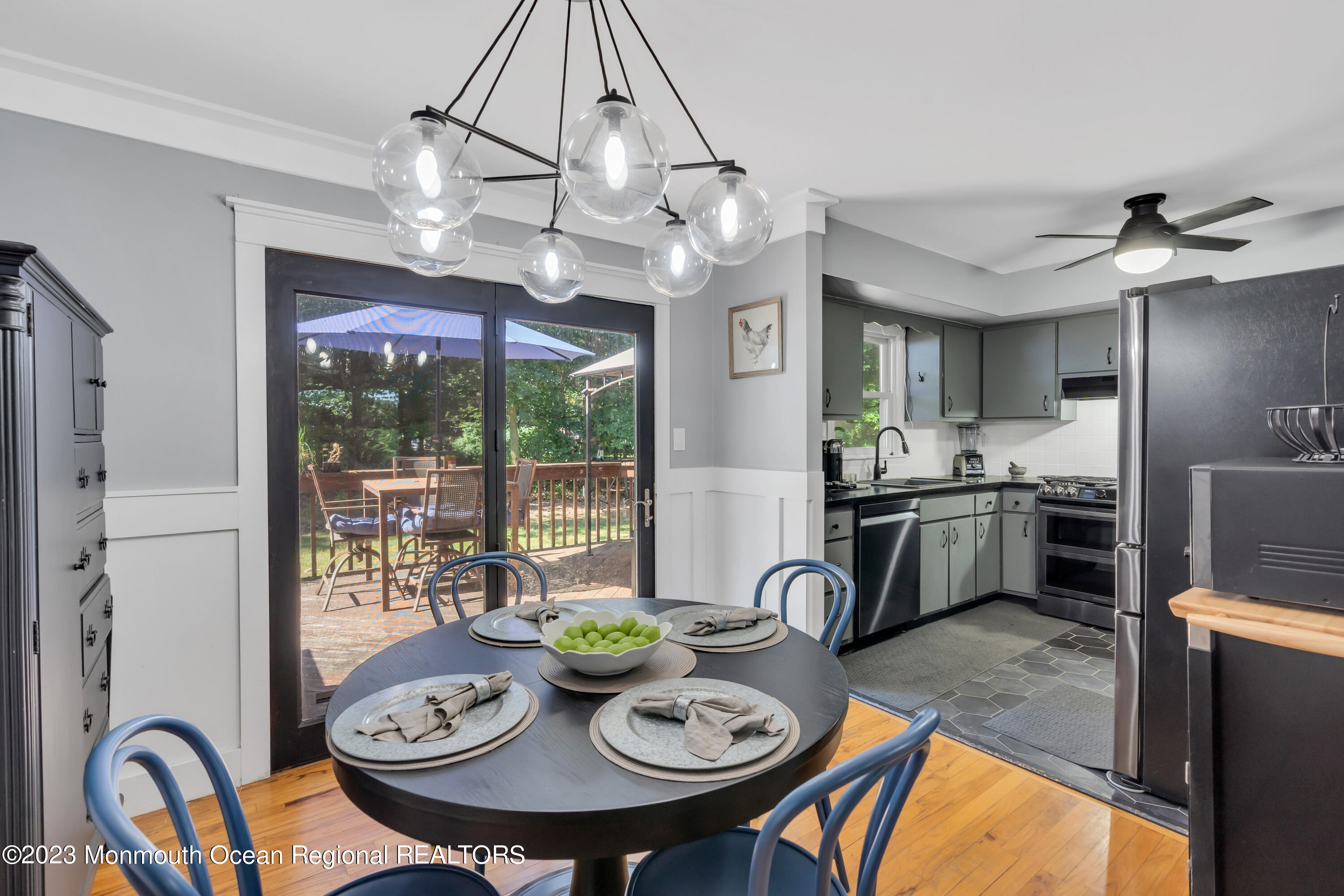 109 Thompson Grove Road Manalapan, NJ 07726 - Photo 10 of 30 014_dsc02325