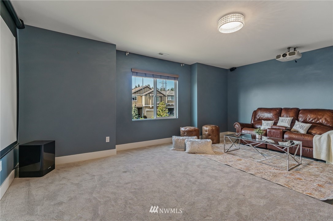 4122 167th Place Southeast Bothell, WA 98012 - Photo 31 of 40 a living room with furniture