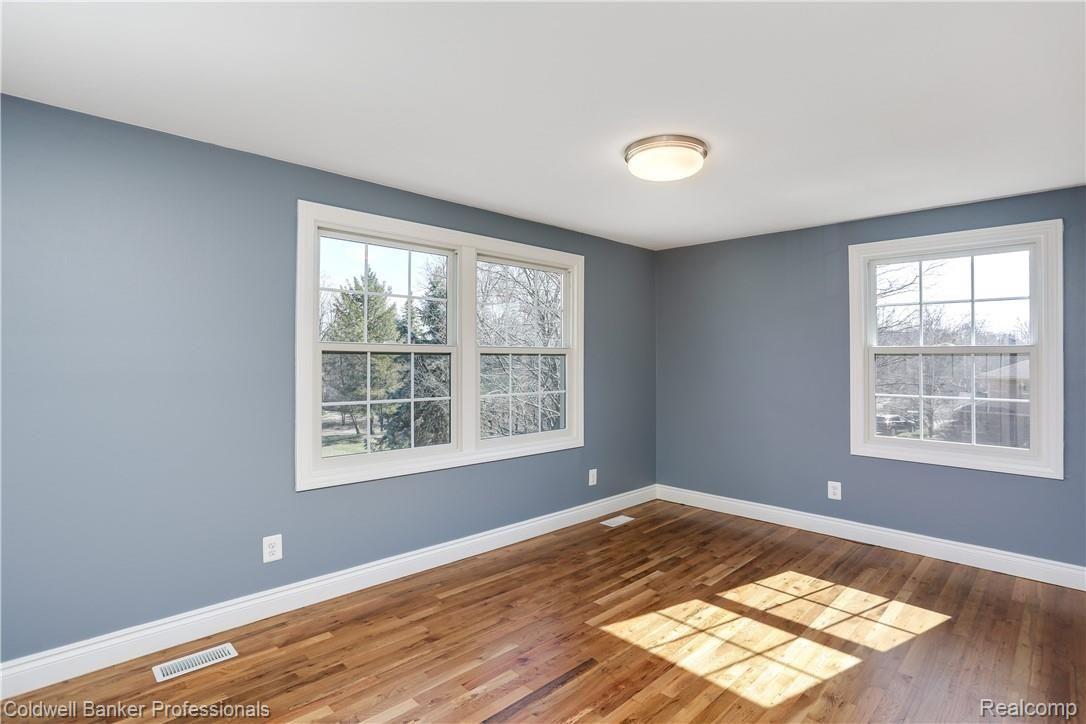 90 Devon Road Bloomfield Hills, MI 48302 - Photo 24 of 33 a (23).jpg