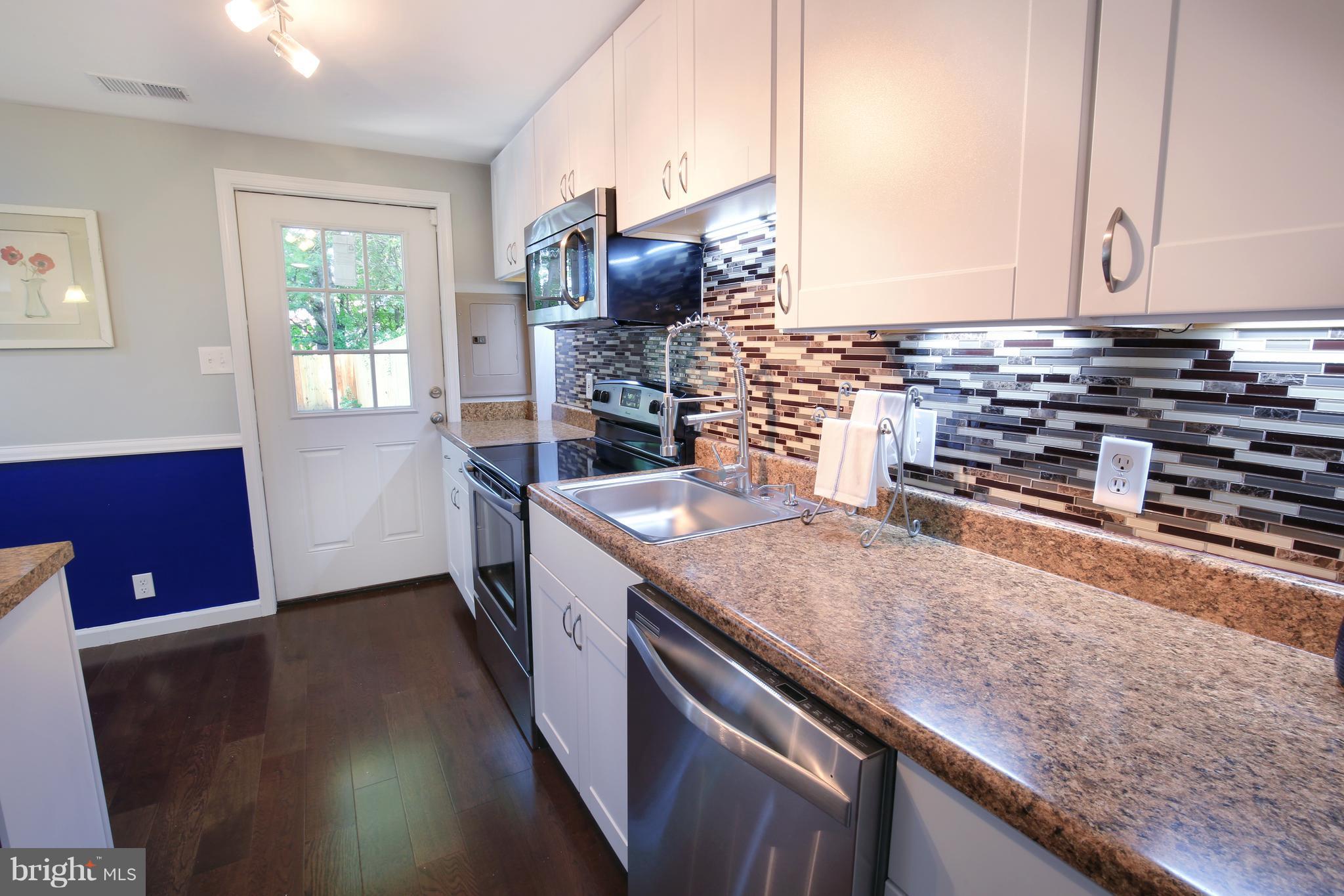 7708 Burnside Road Landover, MD 20785 - Photo 10 of 20 Kitchen