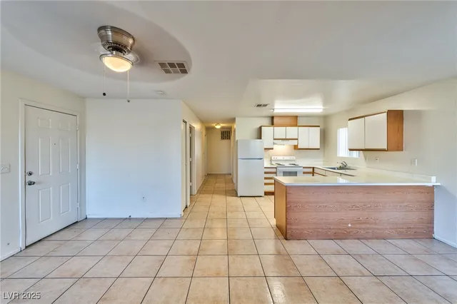 $775 | 6983 Appleton Drive, Unit B, Las Vegas, NV 89156