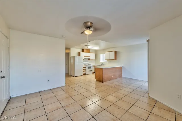 $775 | 6983 Appleton Drive, Unit B, Las Vegas, NV 89156