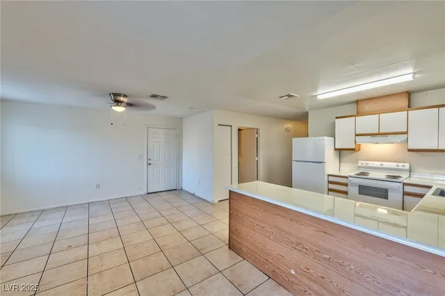 $775 | 6983 Appleton Drive, Unit B, Las Vegas, NV 89156