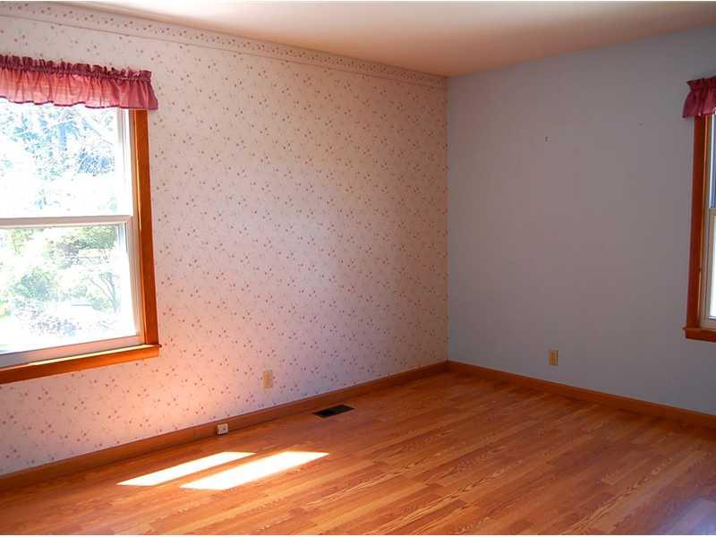 8315 Crousore Road Indianapolis, IN 46219 - Photo 11 of 18 Gallery Image 11