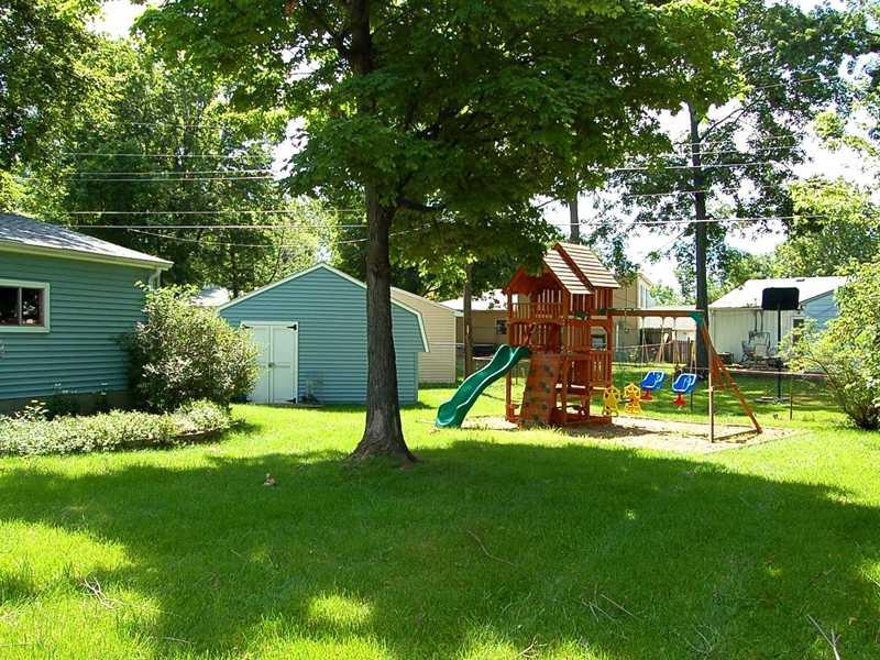 8315 Crousore Road Indianapolis, IN 46219 - Photo 16 of 18 Gallery Image 16