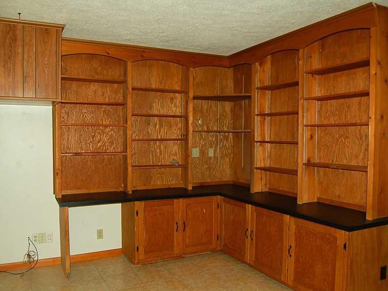 8315 Crousore Road Indianapolis, IN 46219 - Photo 7 of 18 Gallery Image 7