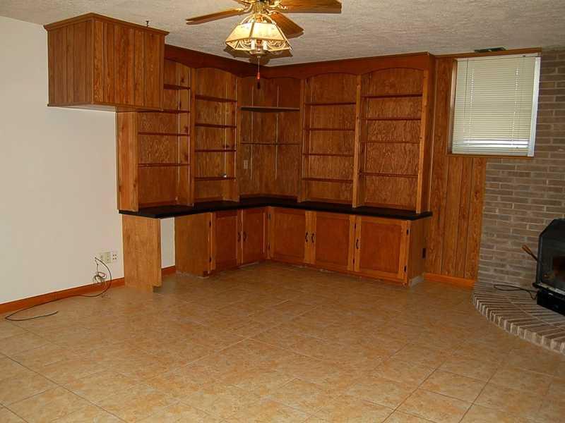 8315 Crousore Road Indianapolis, IN 46219 - Photo 8 of 18 Gallery Image 8