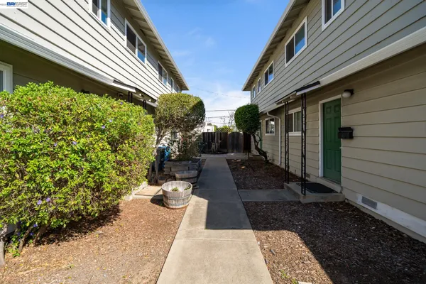 $3,888,000 | 19423-1942 Greenwood Drive, Cupertino, CA 95014