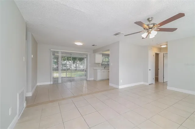 $1,885 | 1829 Columbine Drive, Orlando, FL 32818