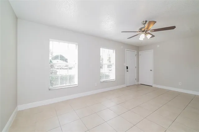 $1,885 | 1829 Columbine Drive, Orlando, FL 32818