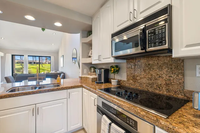 $569,000 | 76251 Poppy Lane, Palm Desert, CA 92211