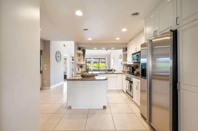 $569,000 | 76251 Poppy Lane, Palm Desert, CA 92211