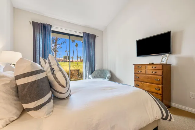 $569,000 | 76251 Poppy Lane, Palm Desert, CA 92211