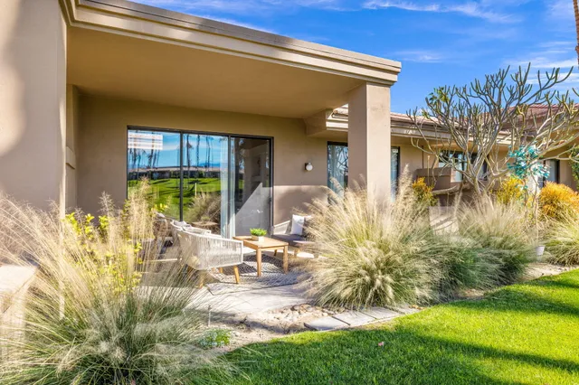 $569,000 | 76251 Poppy Lane, Palm Desert, CA 92211