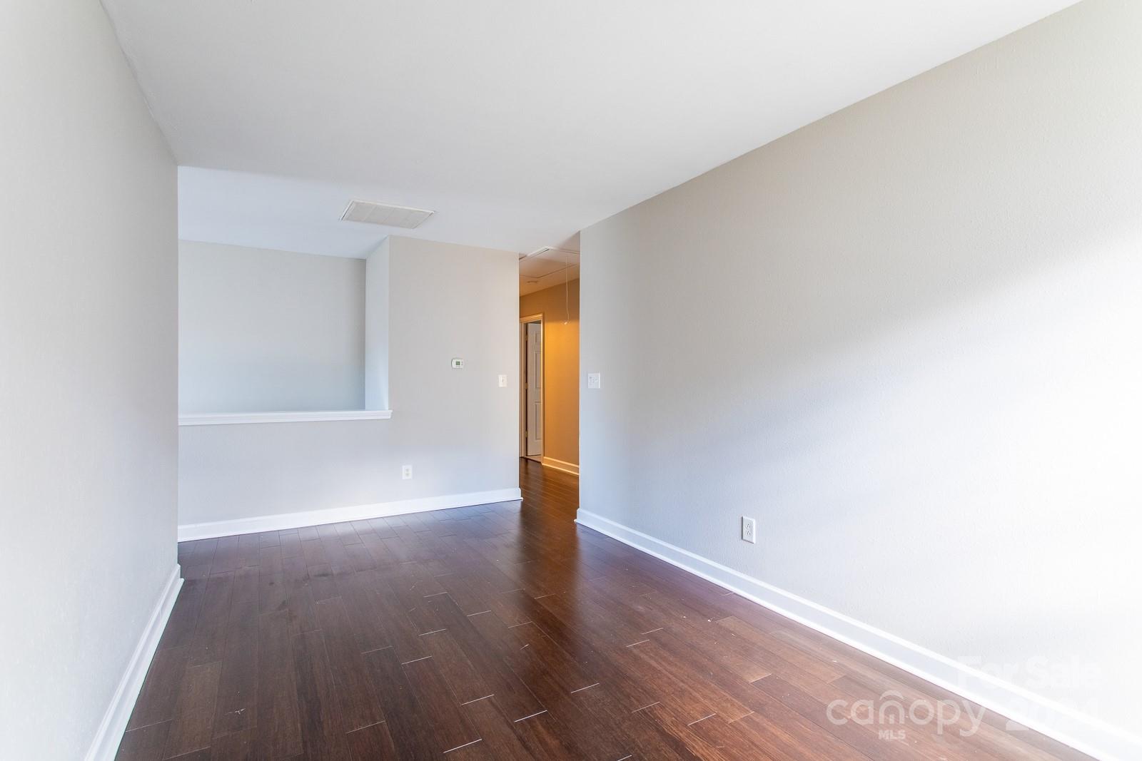 8731 Chalkstone Road Charlotte, NC 28216 - Photo 15 of 34