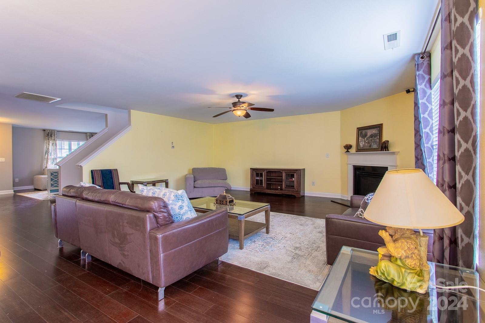 8731 Chalkstone Road Charlotte, NC 28216 - Photo 23 of 34