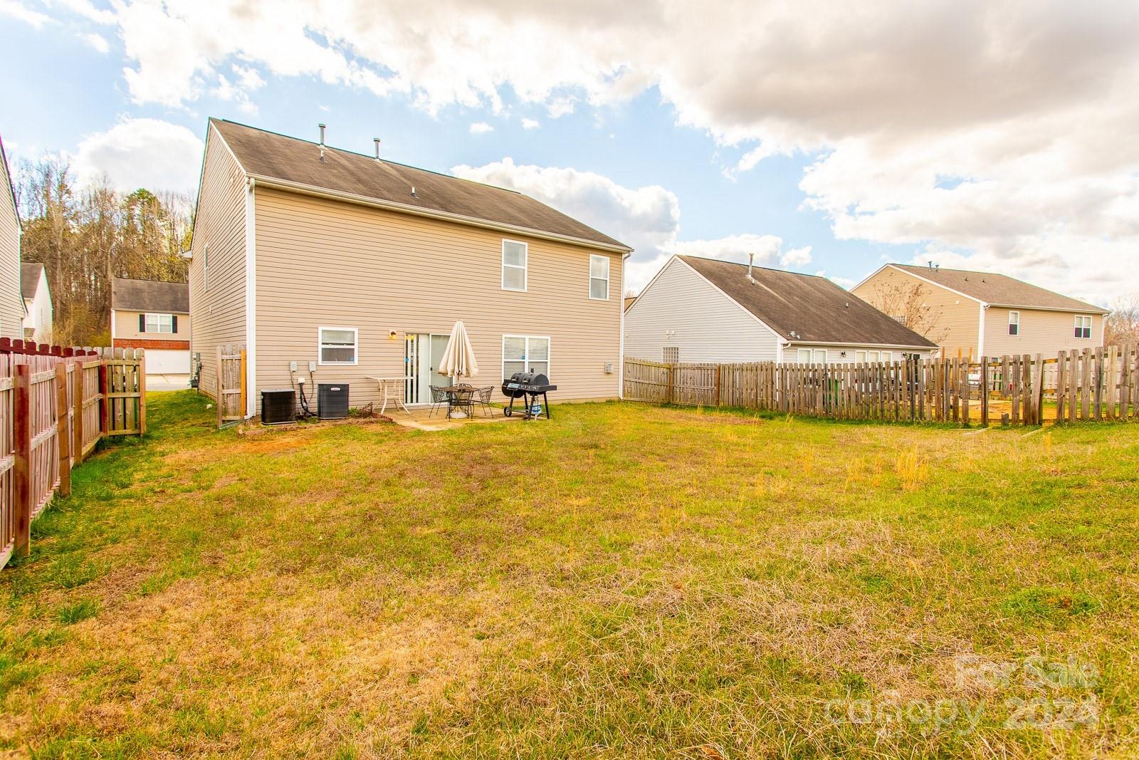 8731 Chalkstone Road Charlotte, NC 28216 - Photo 33 of 34