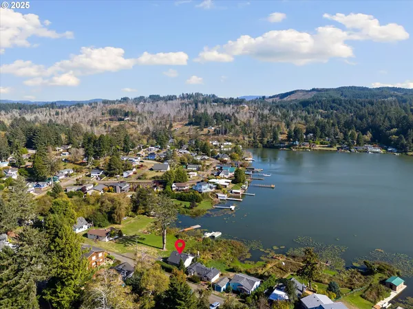 $695,000 | 4692 Northeast I Avenue, Neotsu, OR 97364